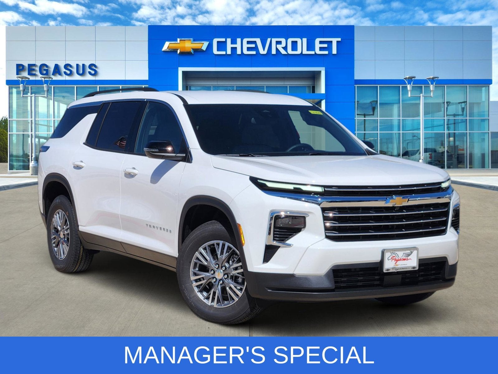2027 Chevrolet Traverse LT