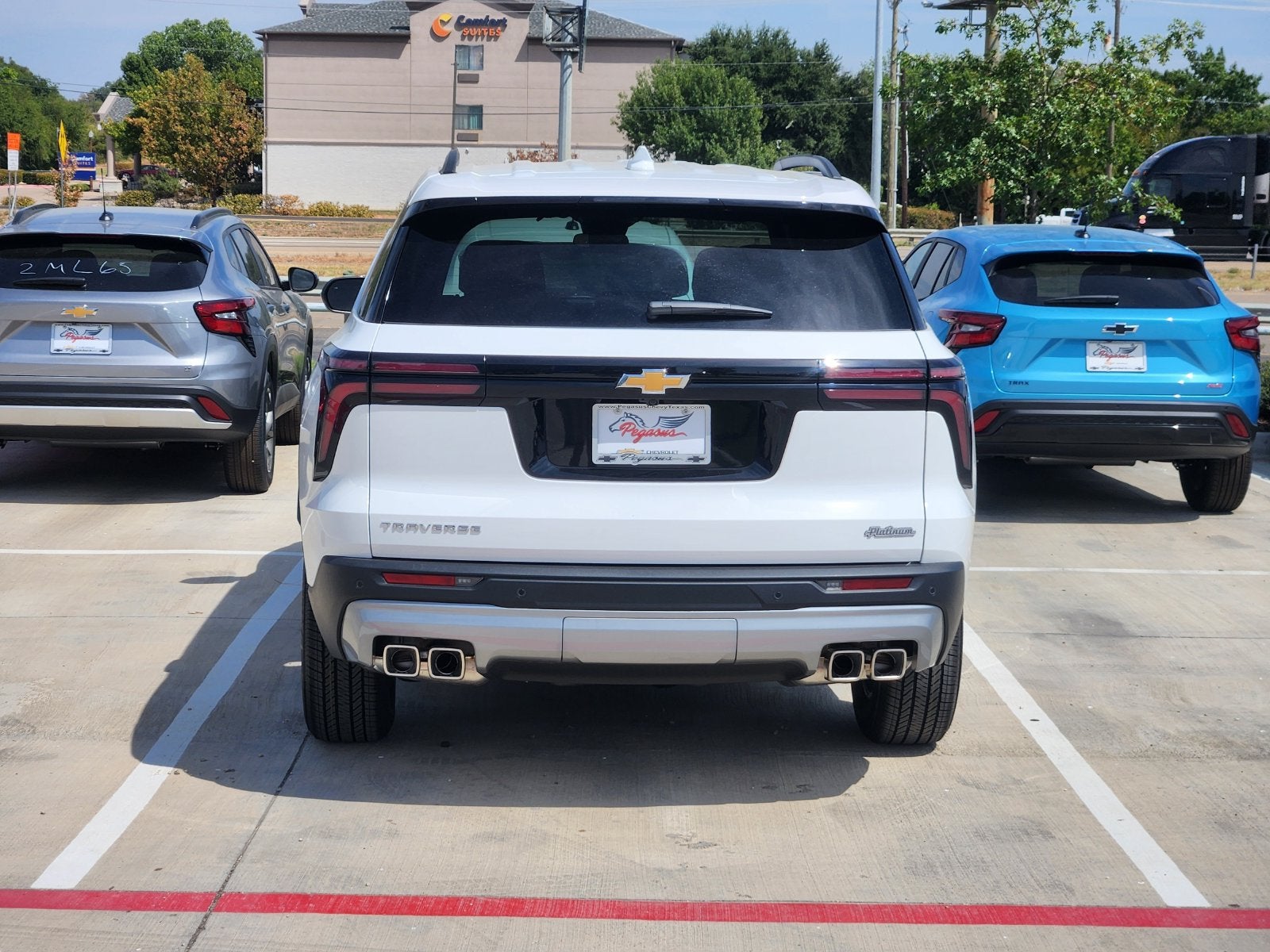 2027 Chevrolet Traverse LT