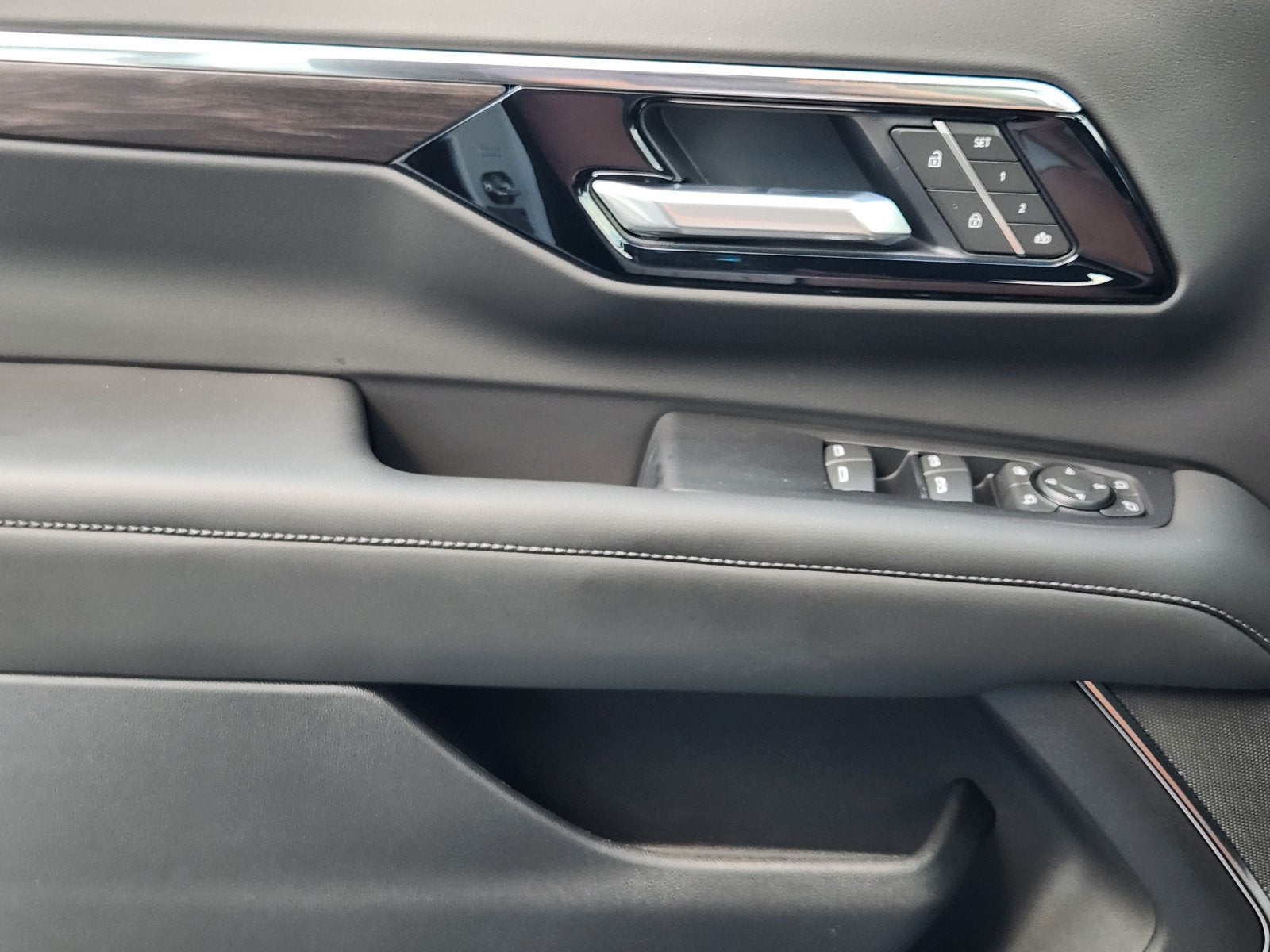2027 Chevrolet Tahoe LT