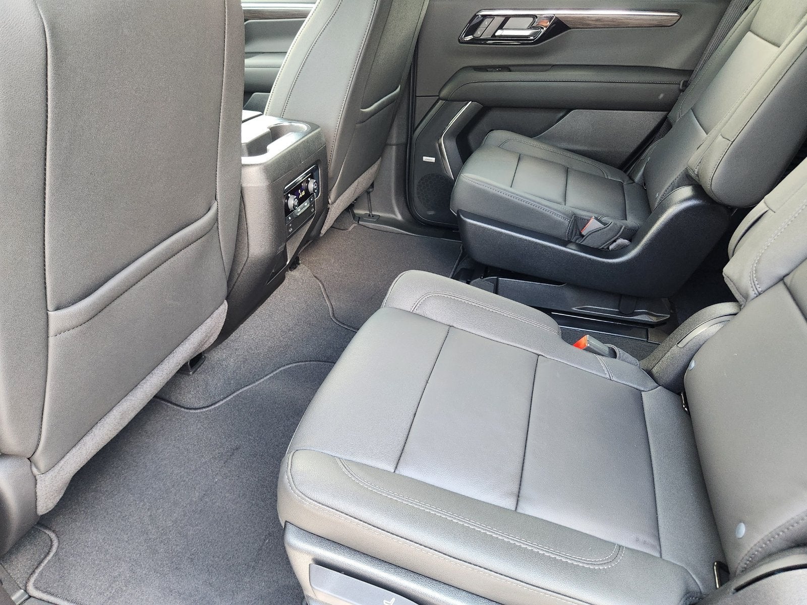 2027 Chevrolet Tahoe LT