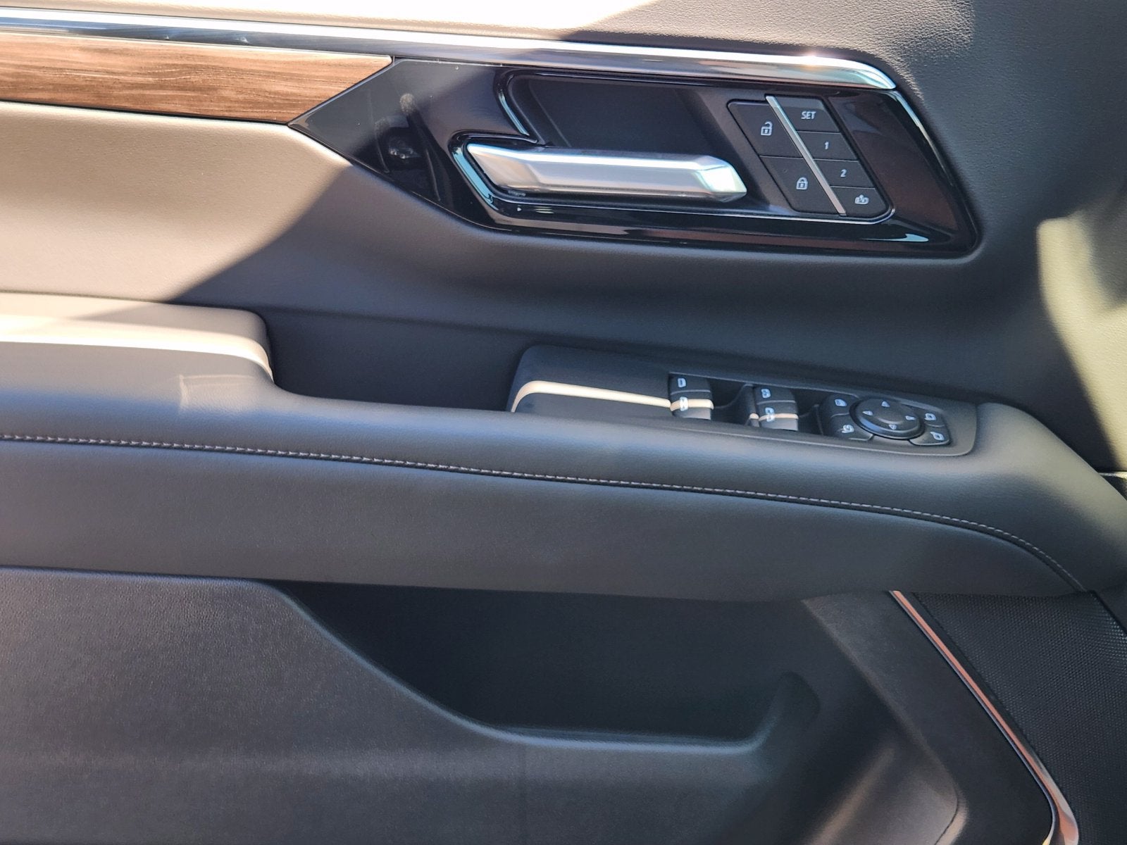 2027 Chevrolet Tahoe LT