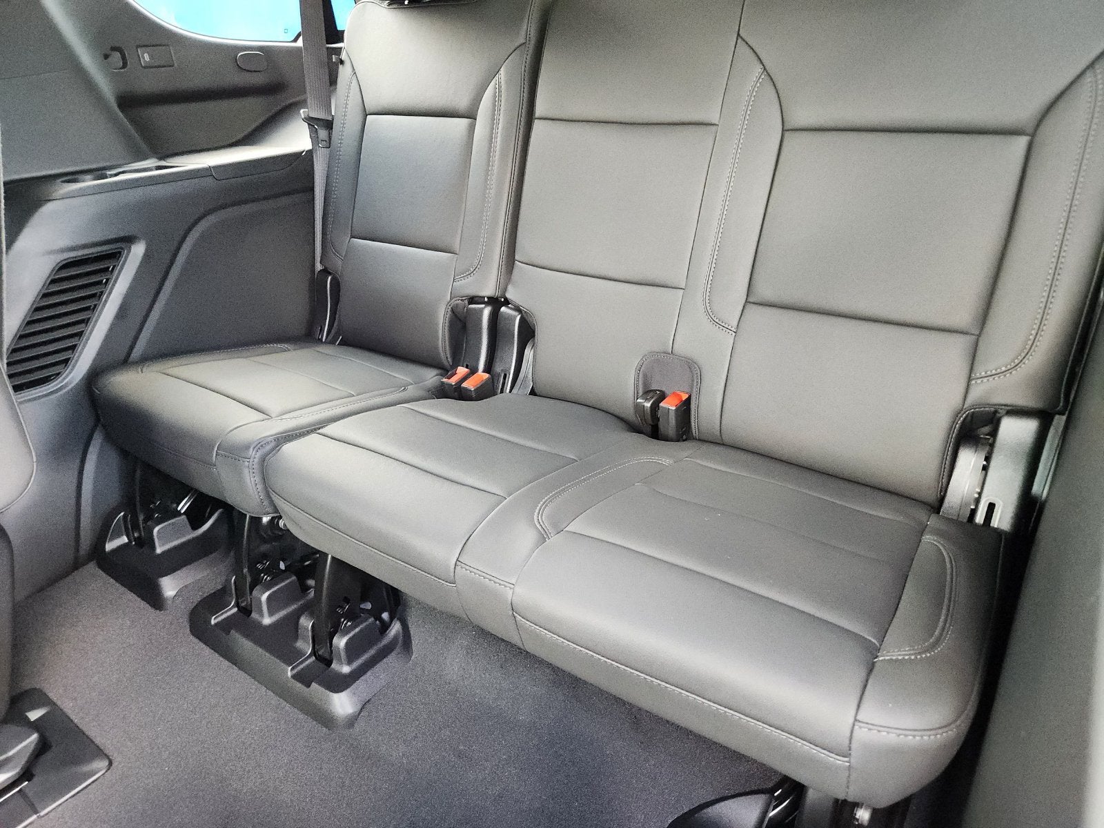 2027 Chevrolet Tahoe LT