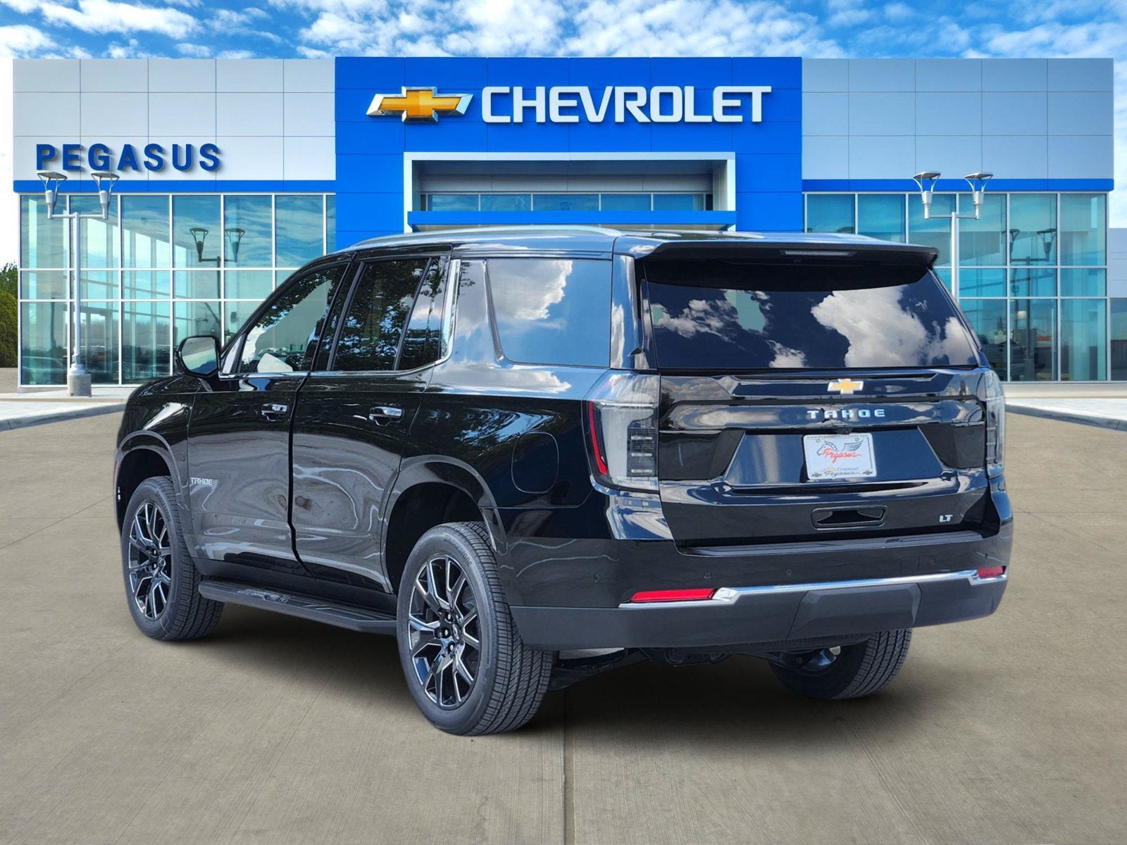 2027 Chevrolet Tahoe LT