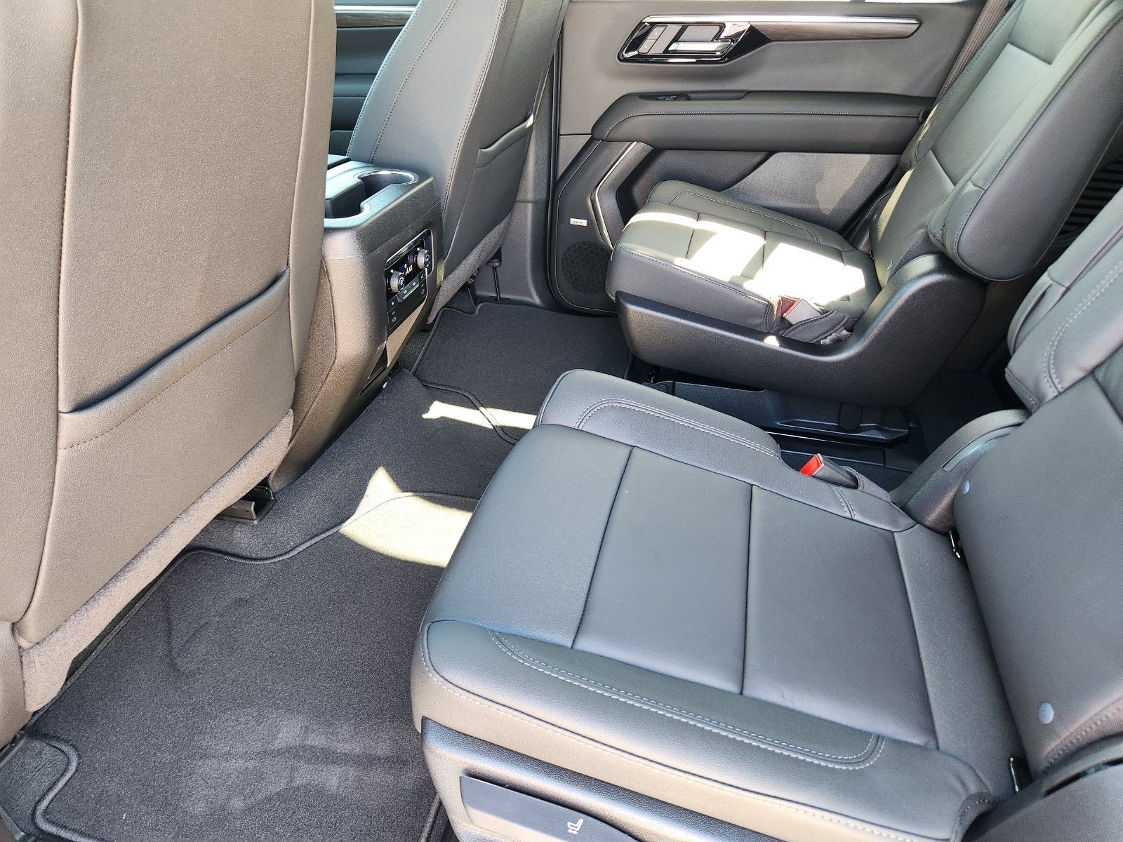 2027 Chevrolet Tahoe Z71