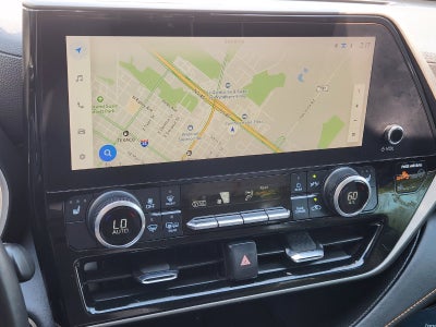 2023 Toyota Highlander Hybrid XLE Bronze