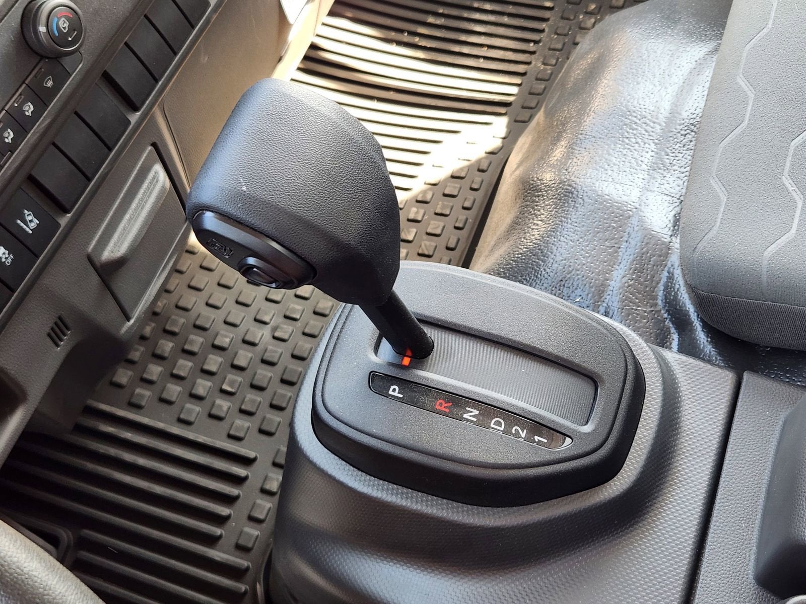 2025 Chevrolet Low Cab Forward 4500 XD Base