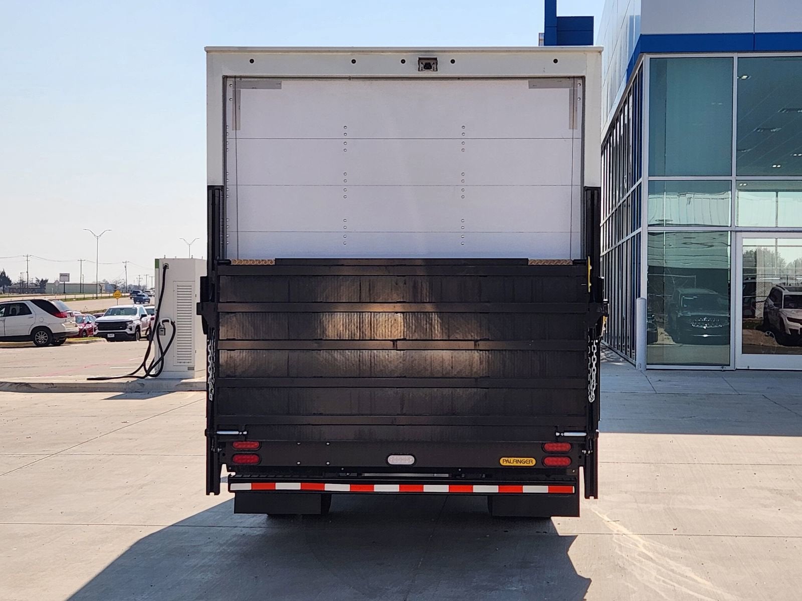 2025 Chevrolet Low Cab Forward 4500 XD Base