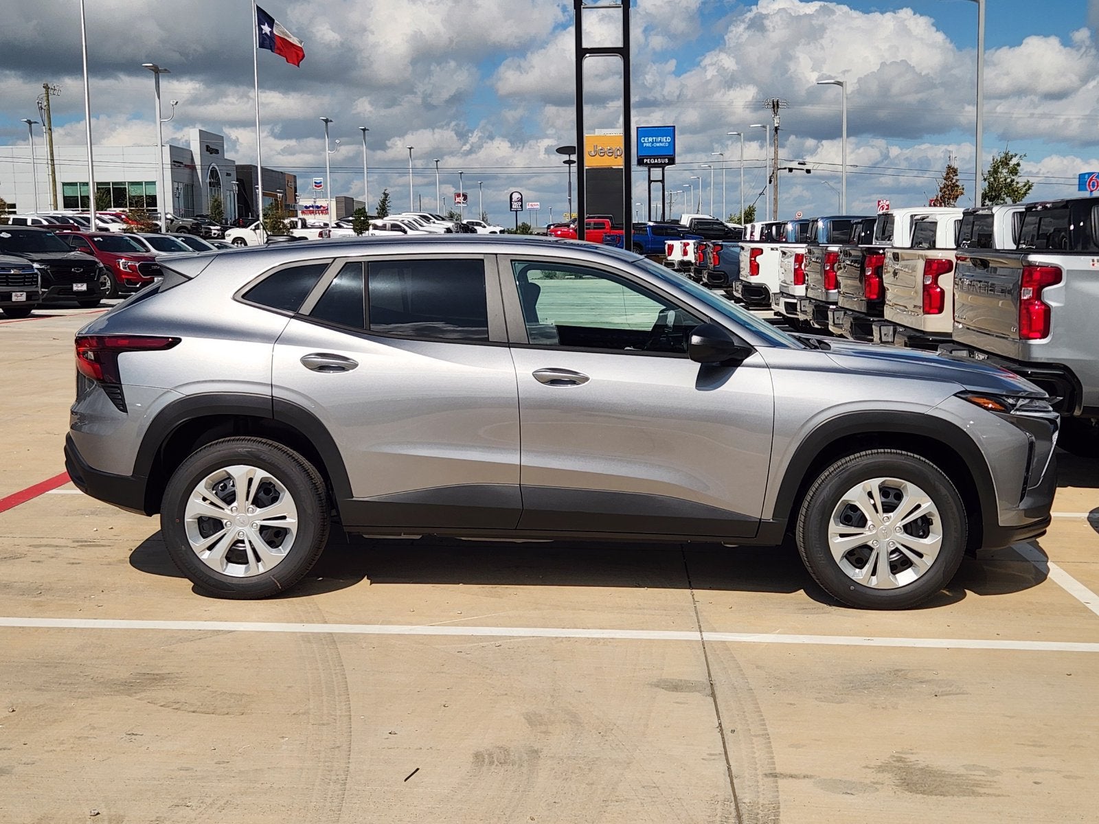 2026 Chevrolet Trax LS