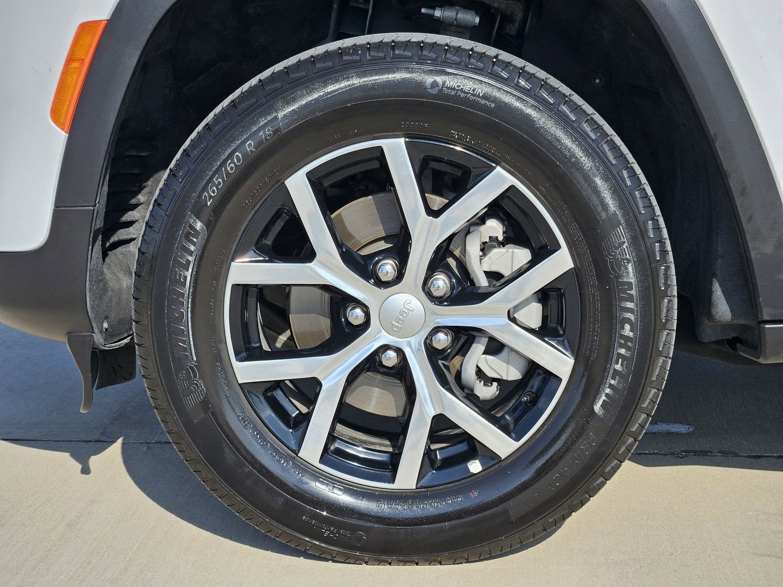 2025 Jeep Grand Cherokee Limited 4x2