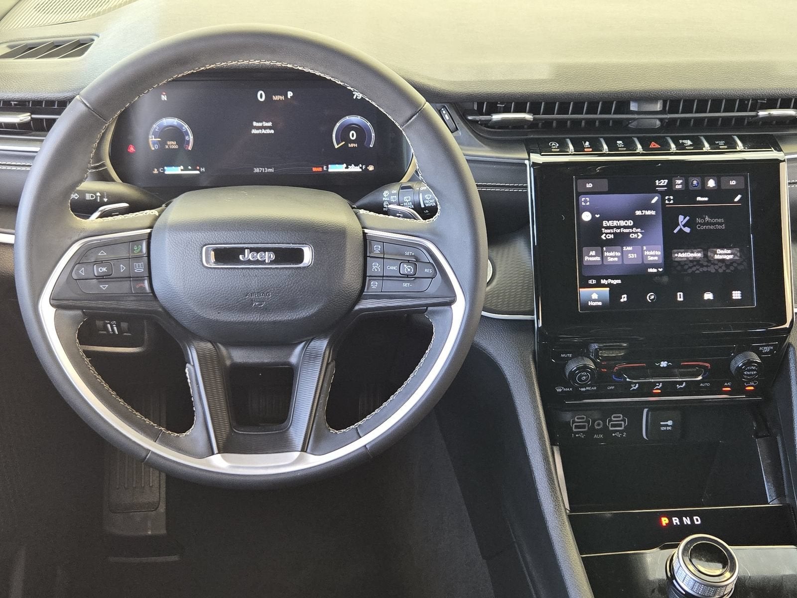2025 Jeep Grand Cherokee L Laredo X 4x2