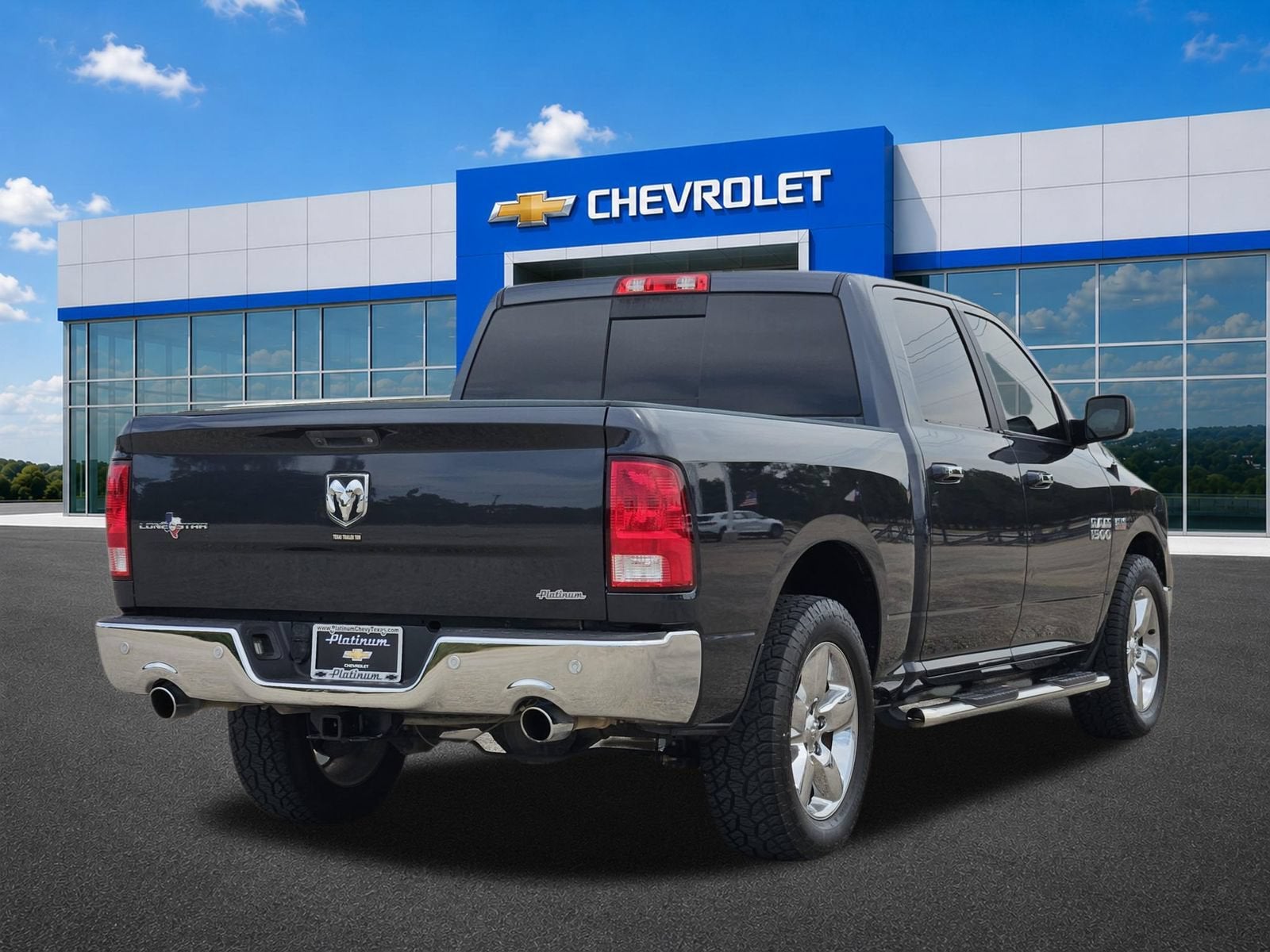 2017 RAM 1500 Lone Star Crew Cab 4x2 5'7" Box