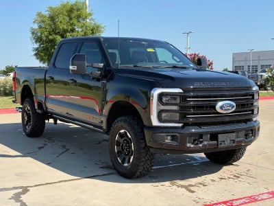 2025 Ford F-250 Platinum