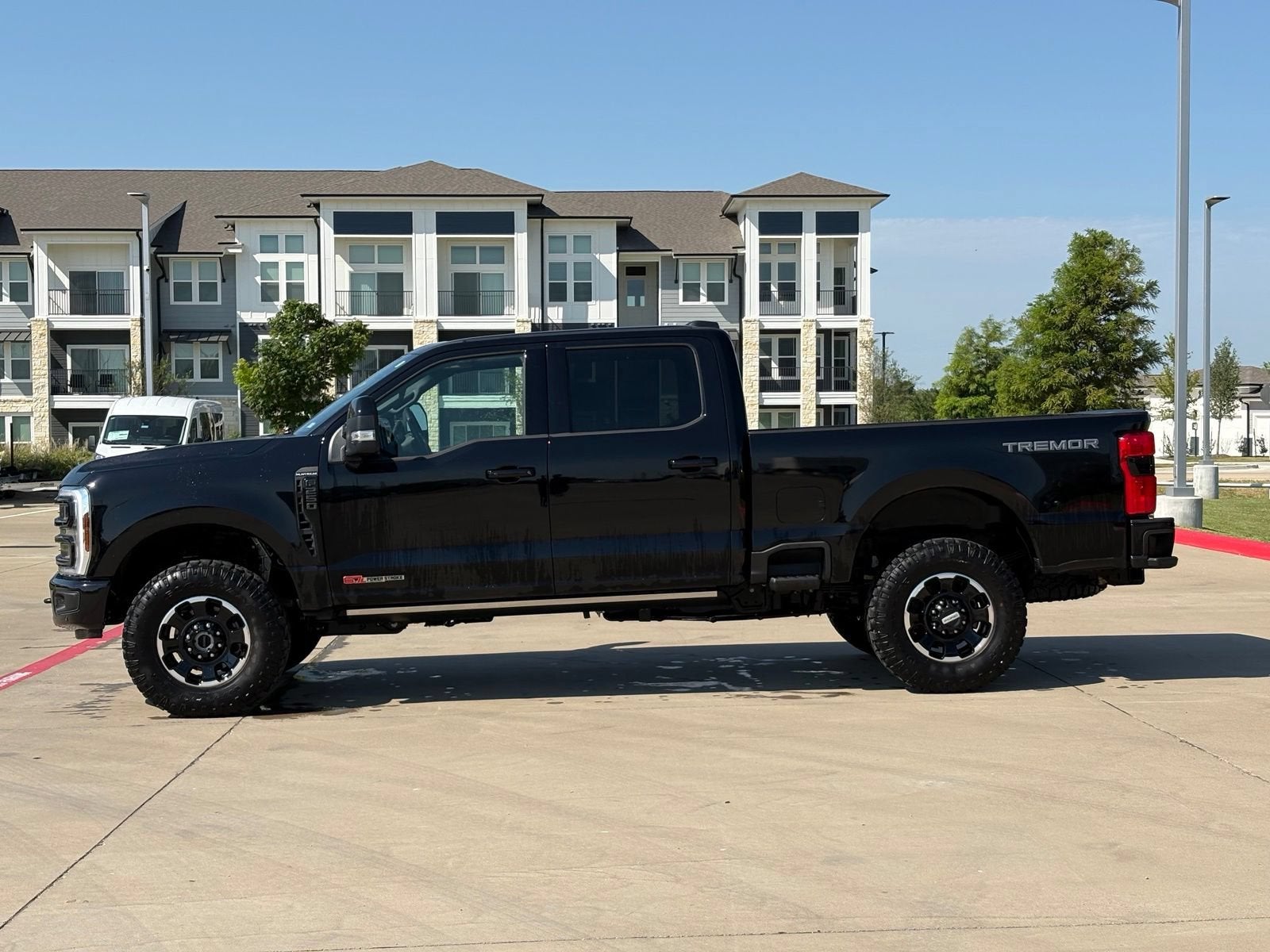 2025 Ford F-250 Platinum