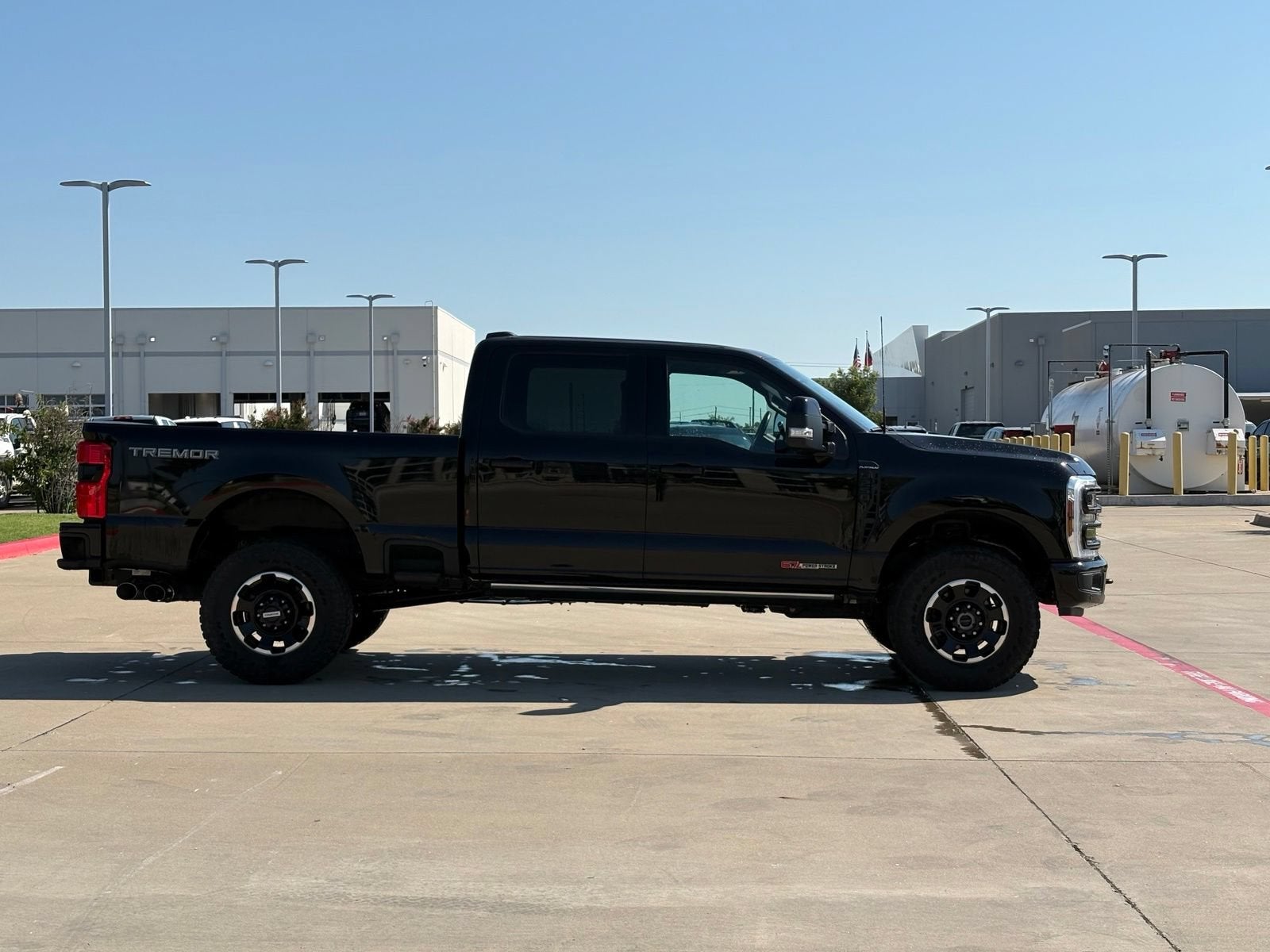2025 Ford F-250 Platinum