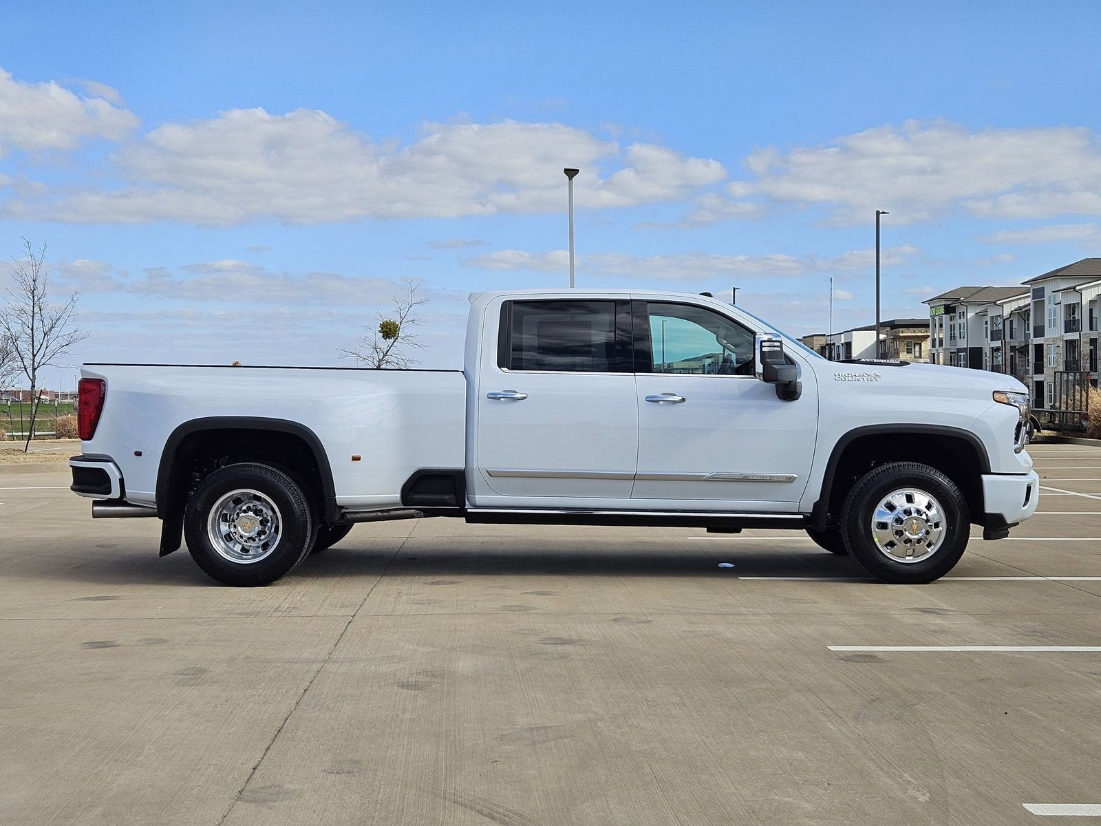 2026 Chevrolet Silverado 3500 HD High Country DRW