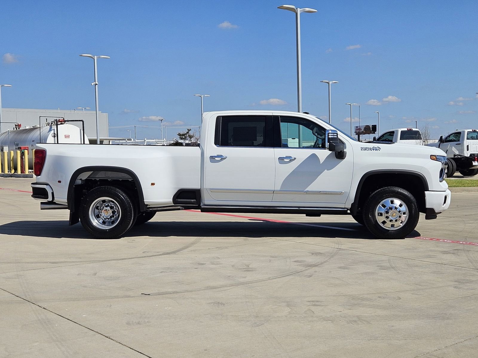 2026 Chevrolet Silverado 3500 HD High Country DRW