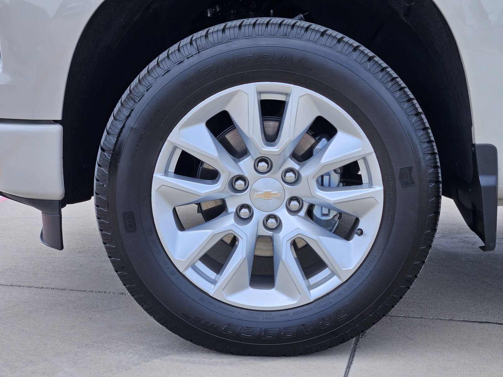 2026 Chevrolet Silverado 1500 Custom