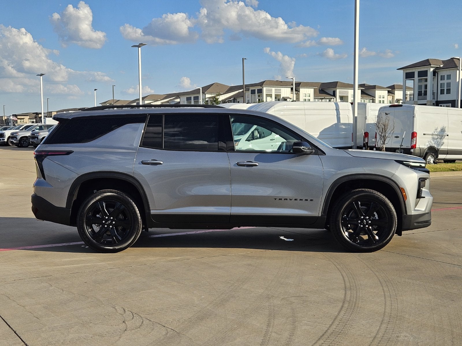 2027 Chevrolet Traverse LT