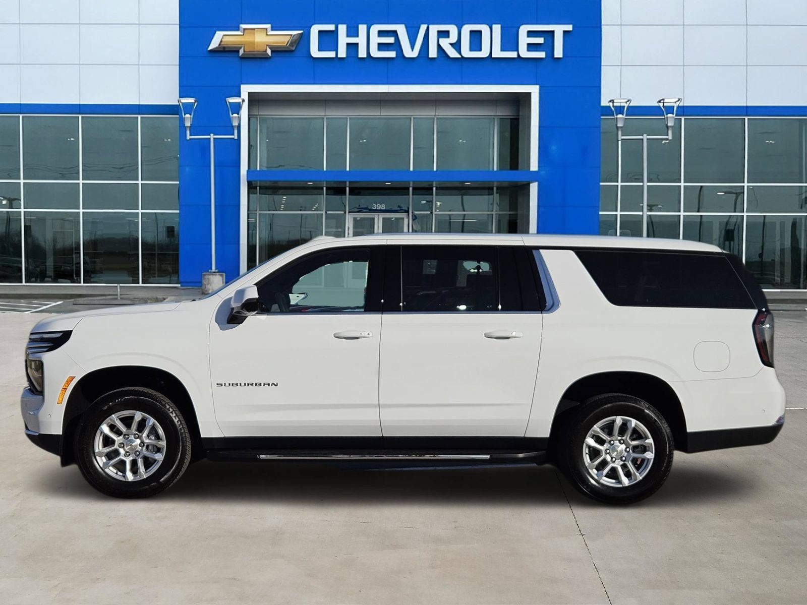 2026 Chevrolet Suburban LT
