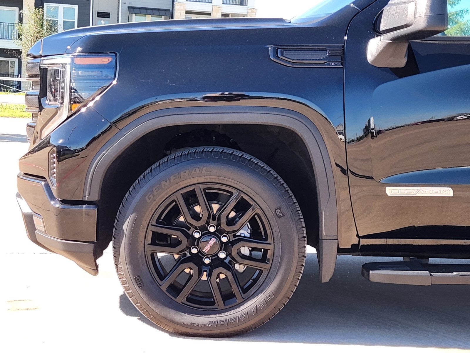 2024 GMC Sierra 1500 Elevation