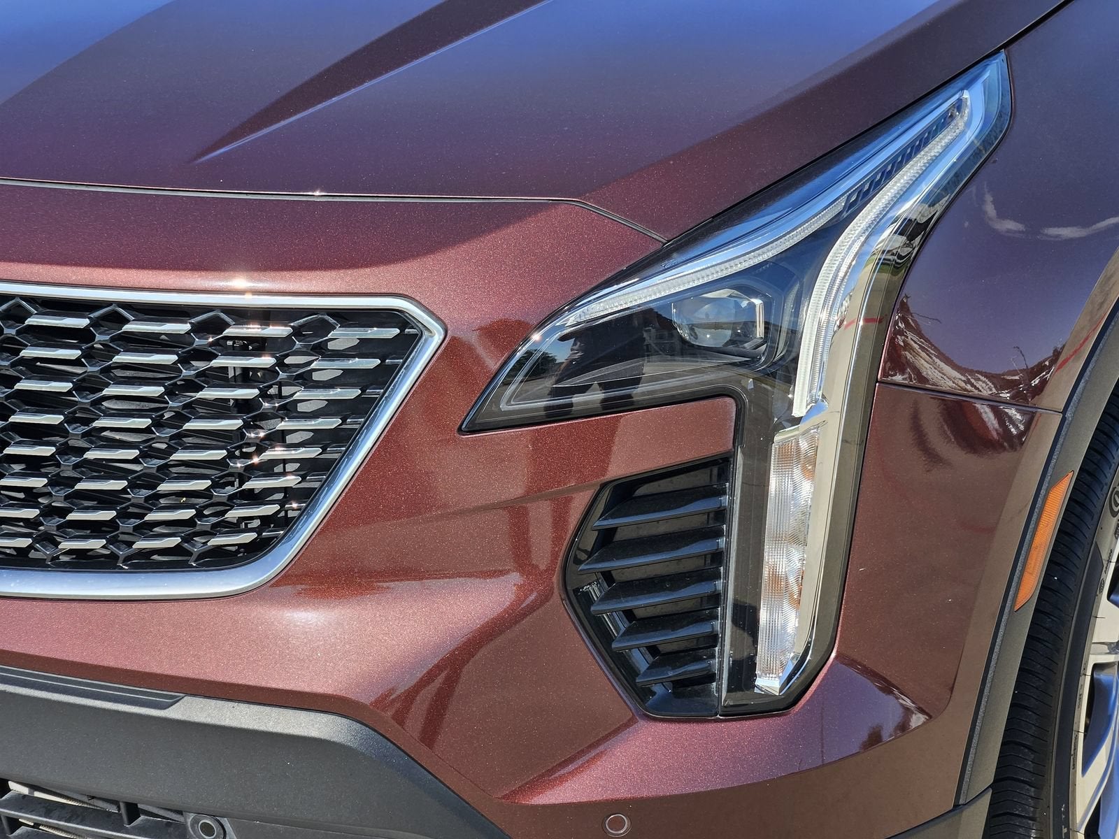 2023 Cadillac XT4 FWD Premium Luxury
