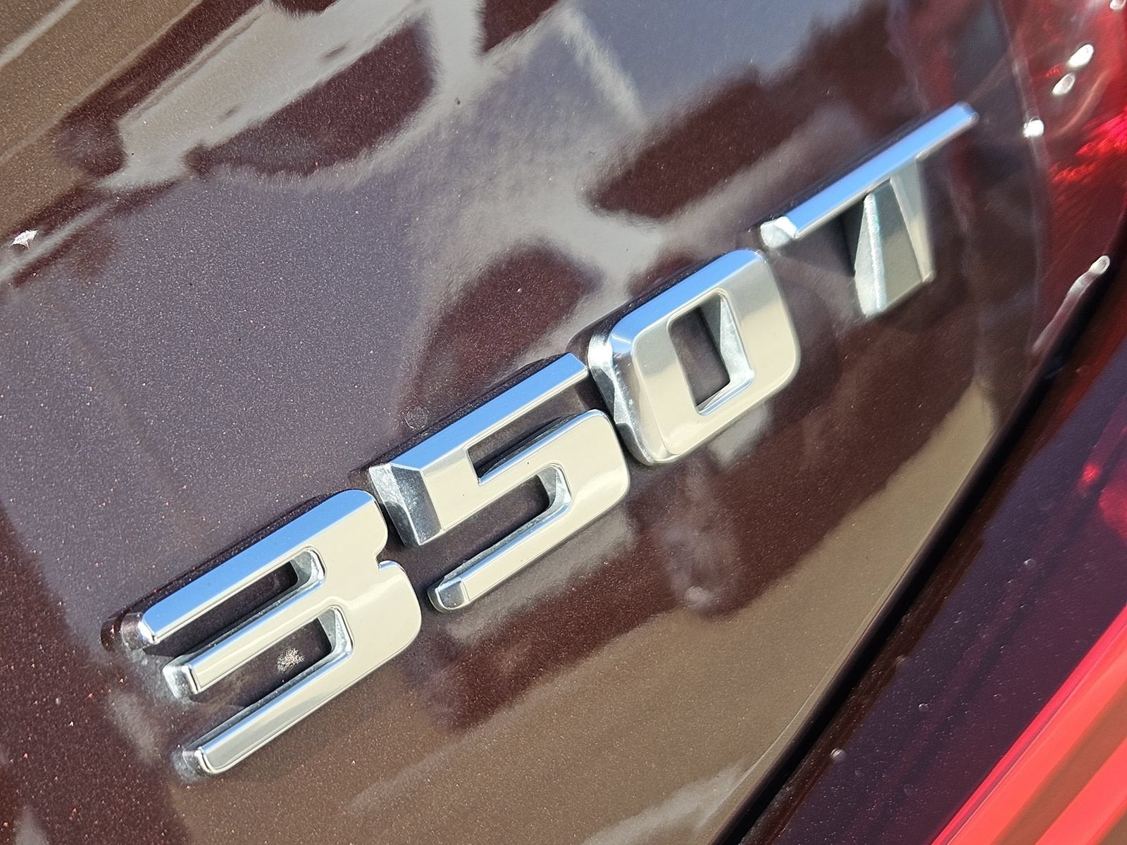 2023 Cadillac XT4 FWD Premium Luxury
