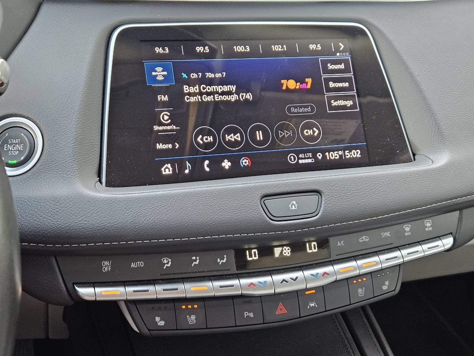 2023 Cadillac XT4 FWD Premium Luxury