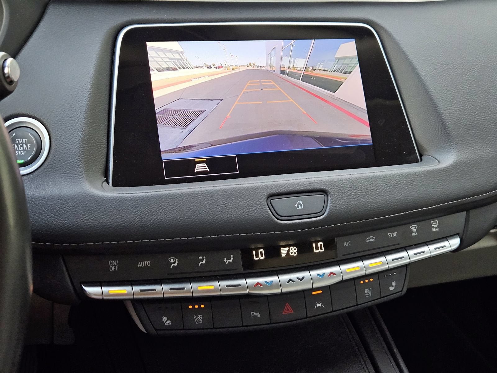 2023 Cadillac XT4 FWD Premium Luxury