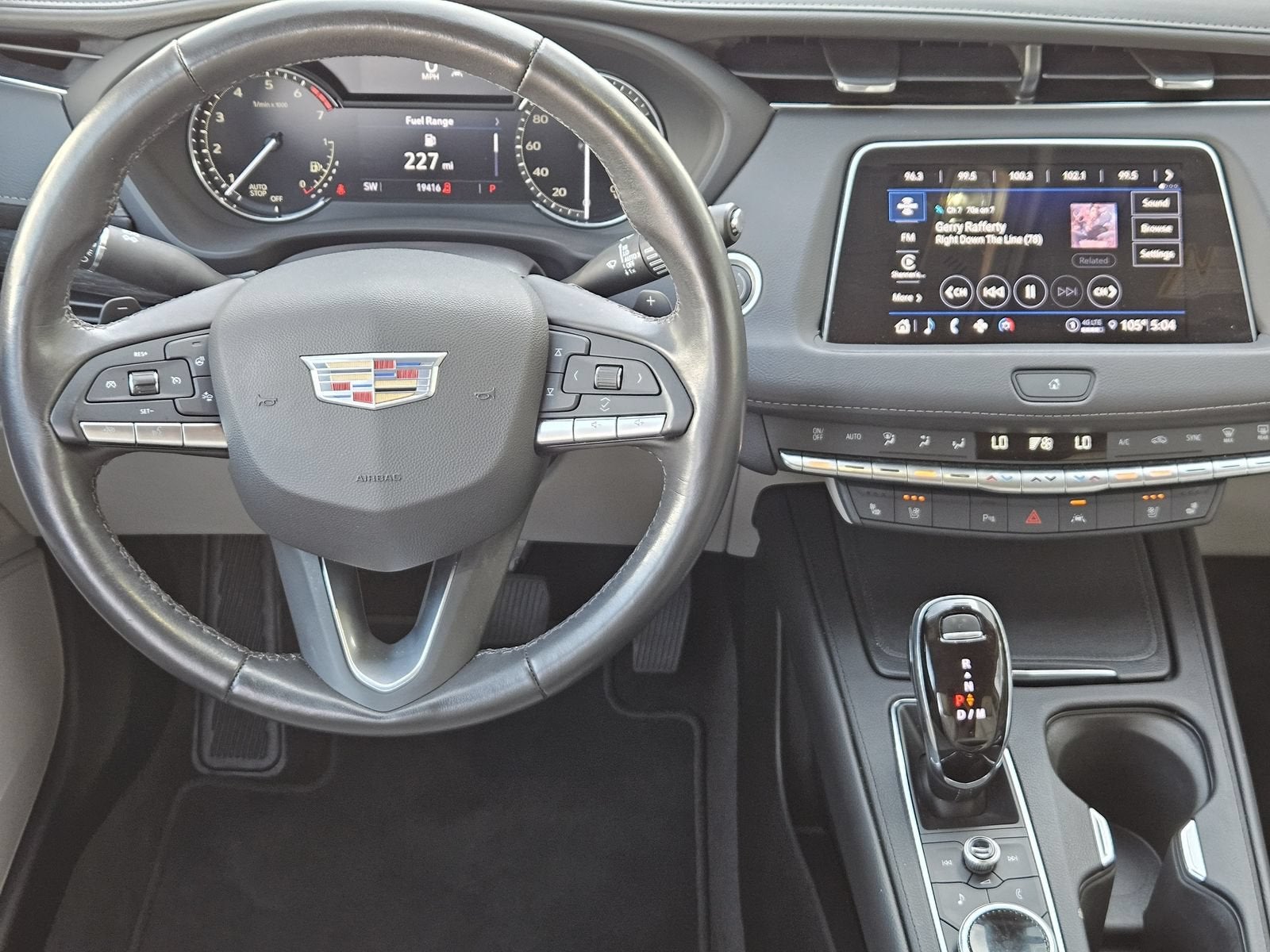 2023 Cadillac XT4 FWD Premium Luxury