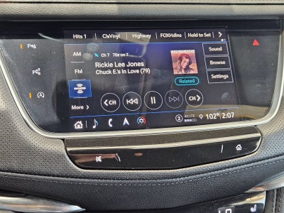 2022 Cadillac XT5 Premium Luxury