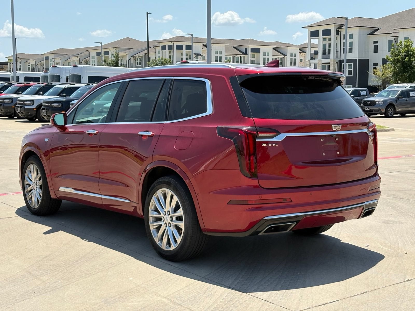 2020 Cadillac XT6 FWD Premium Luxury