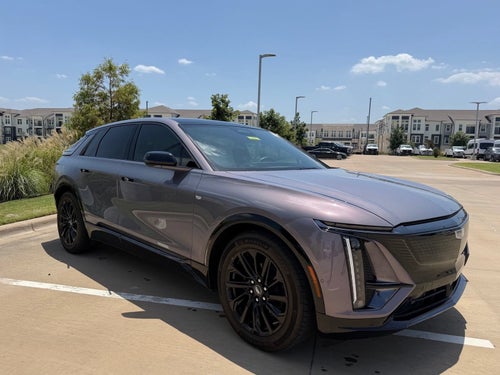 2024 Cadillac LYRIQ Sport 2