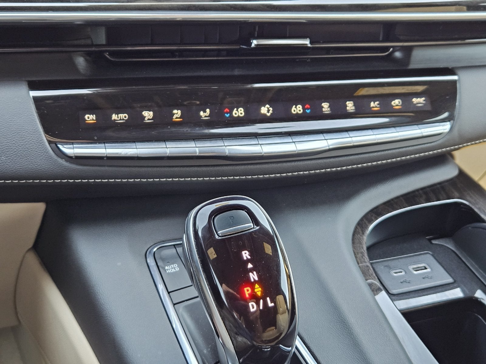 2023 Cadillac Escalade 4WD Premium Luxury