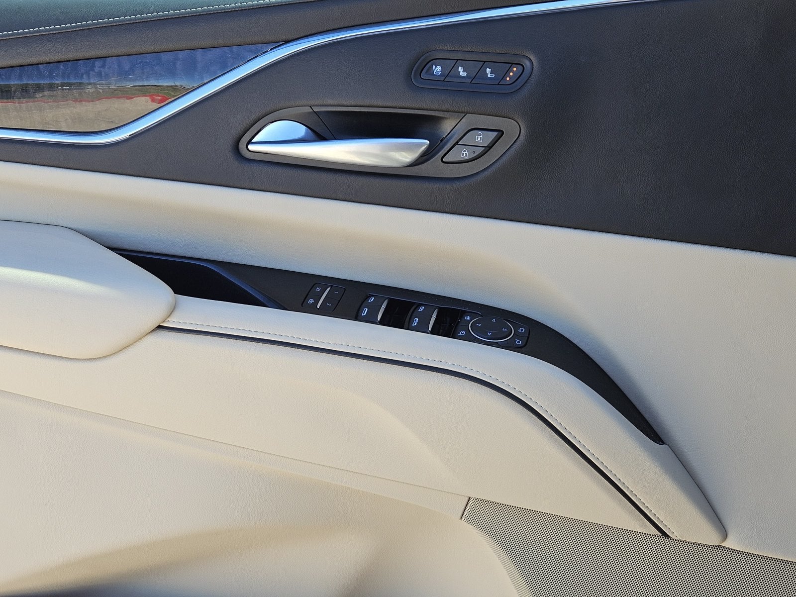 2023 Cadillac Escalade 4WD Premium Luxury