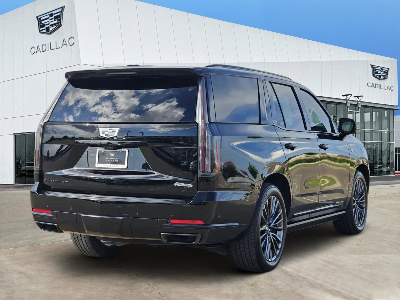 2025 Cadillac Escalade Sport Platinum
