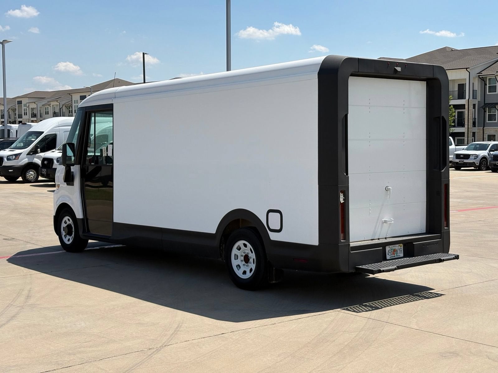 2024 BrightDrop Zevo 600 EJY