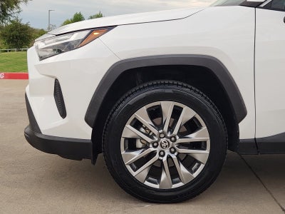 2022 Toyota RAV4 XLE