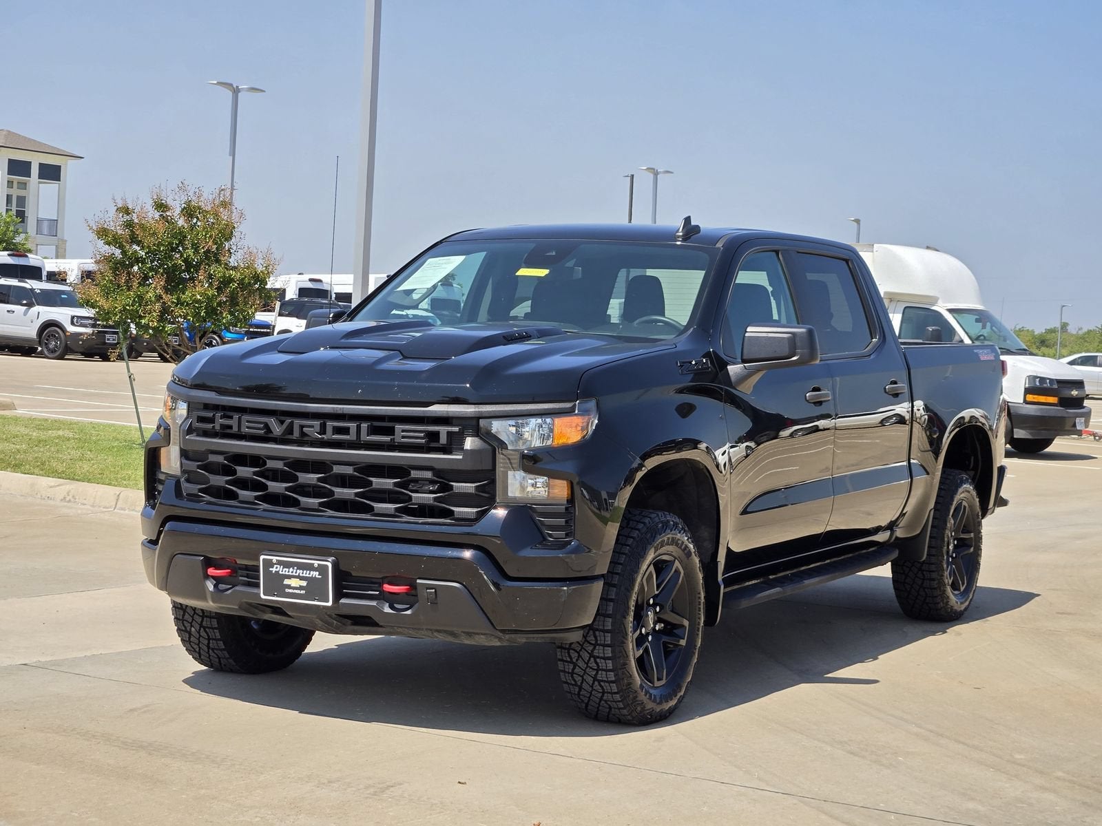 2024 Chevrolet Silverado 1500 Custom Trail Boss