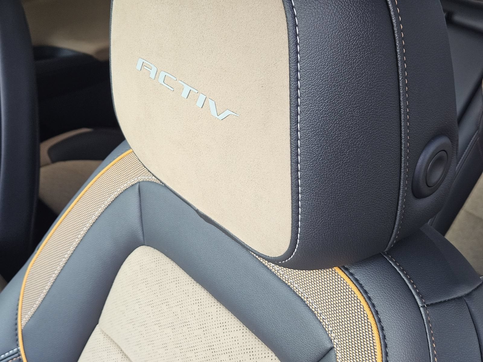 2027 Chevrolet Equinox ACTIV