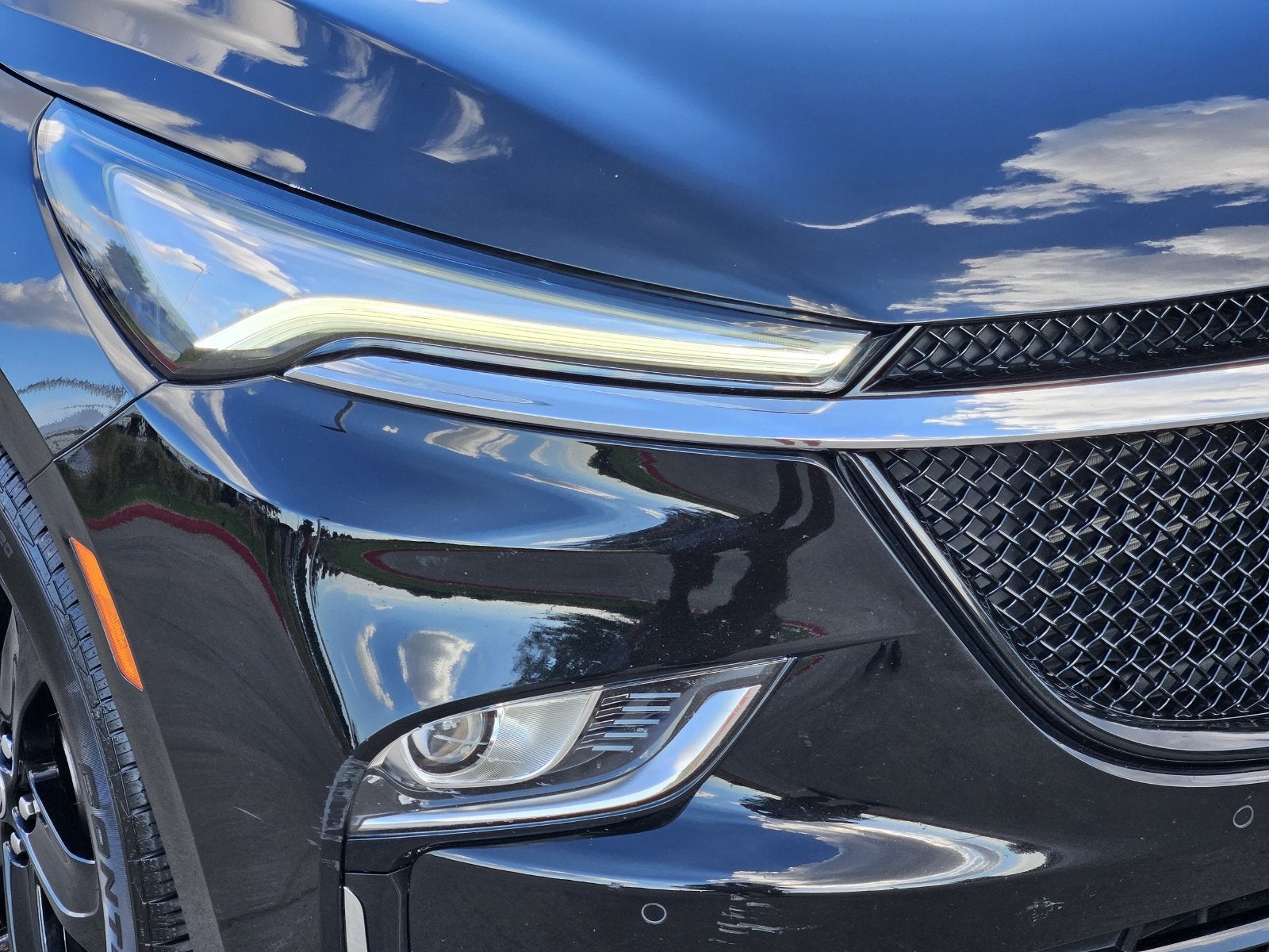 2024 Buick Enclave Essence