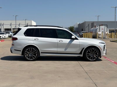 2027 BMW X7 xDrive40i
