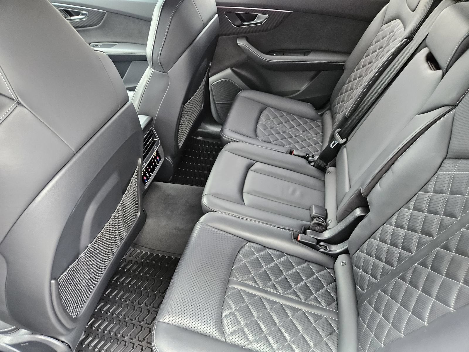 2025 Audi SQ7 Prestige TFSI quattro Tiptronic