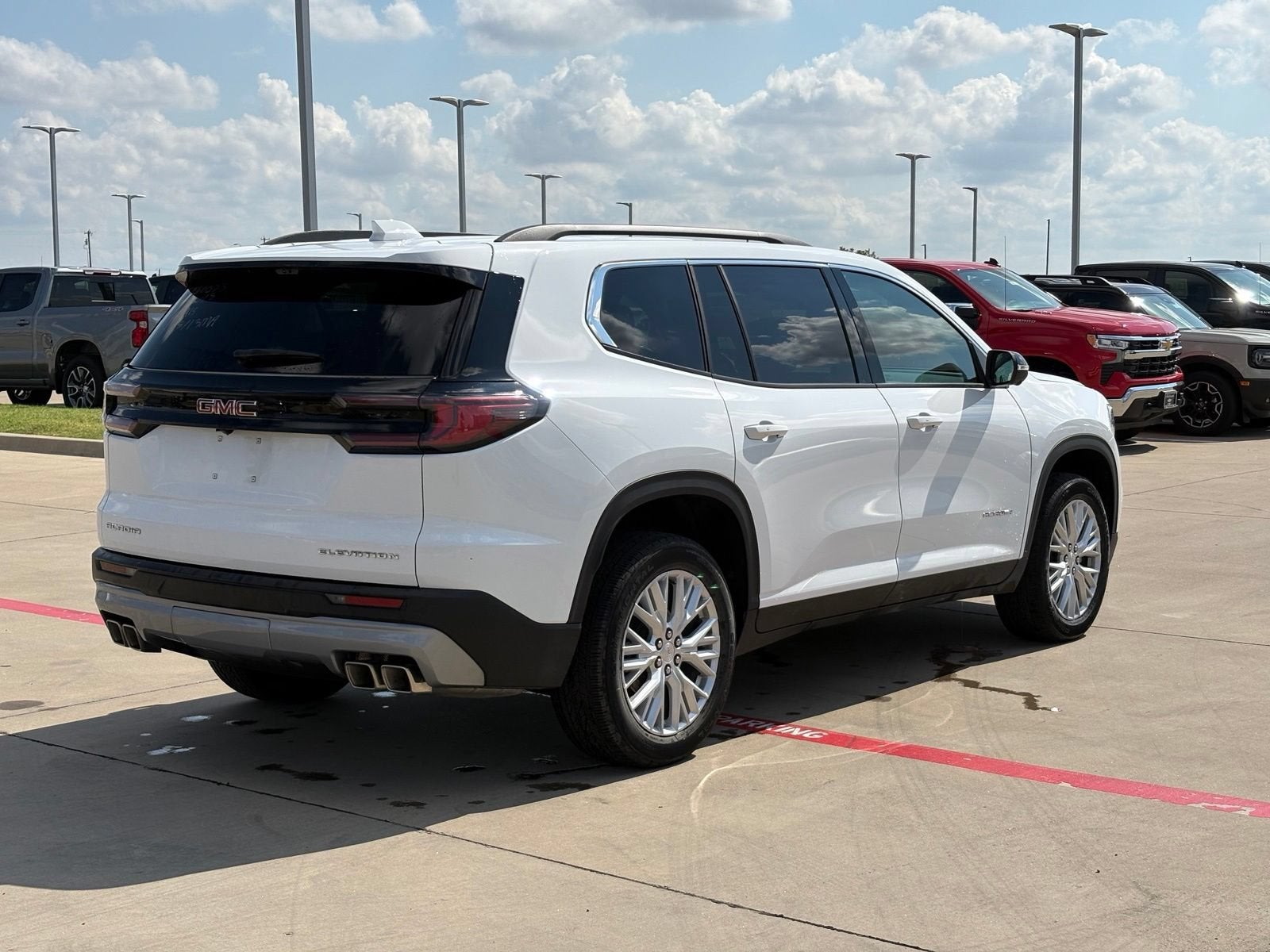 2026 GMC Acadia Elevation