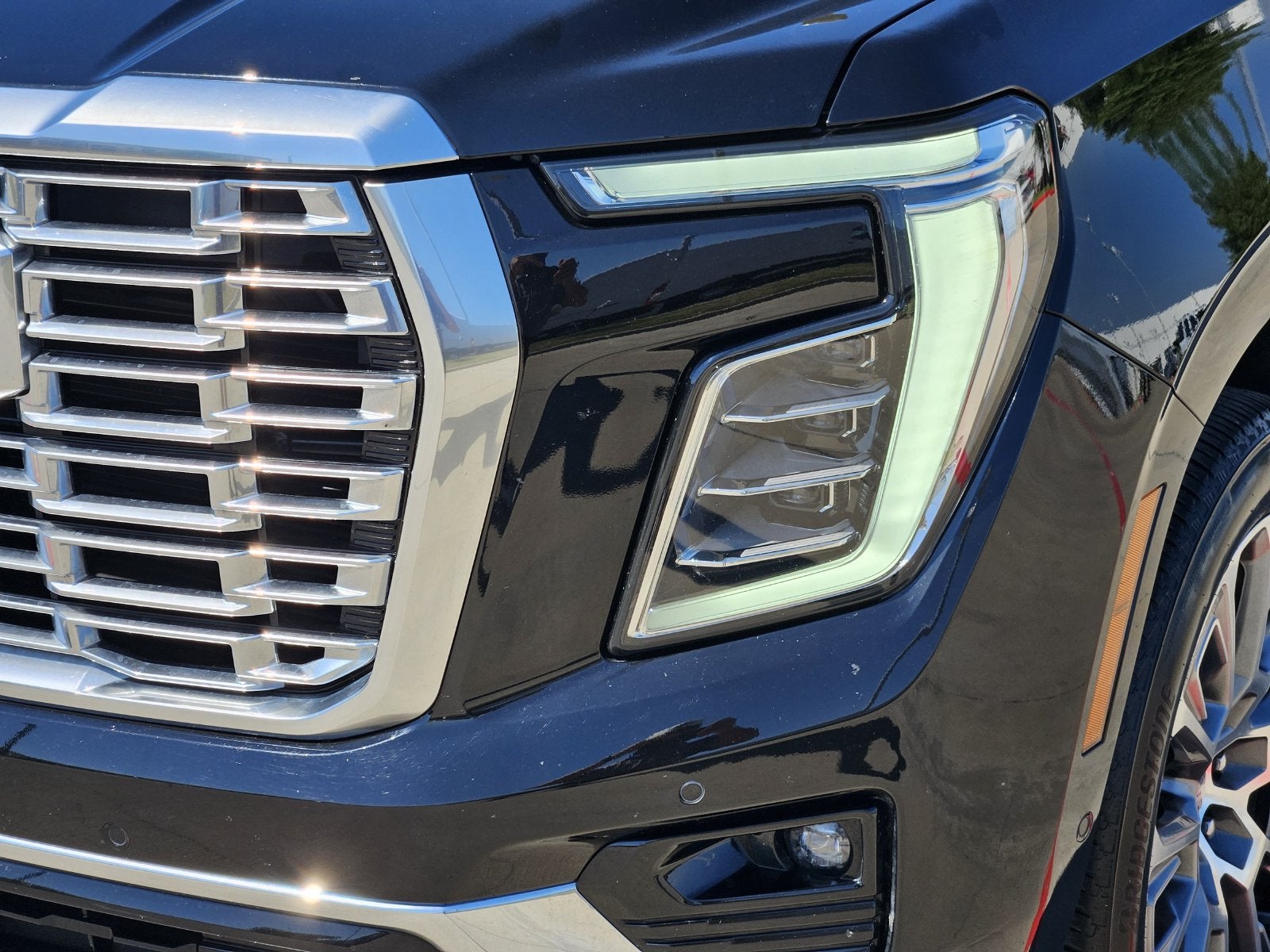 2025 GMC Yukon XL Denali