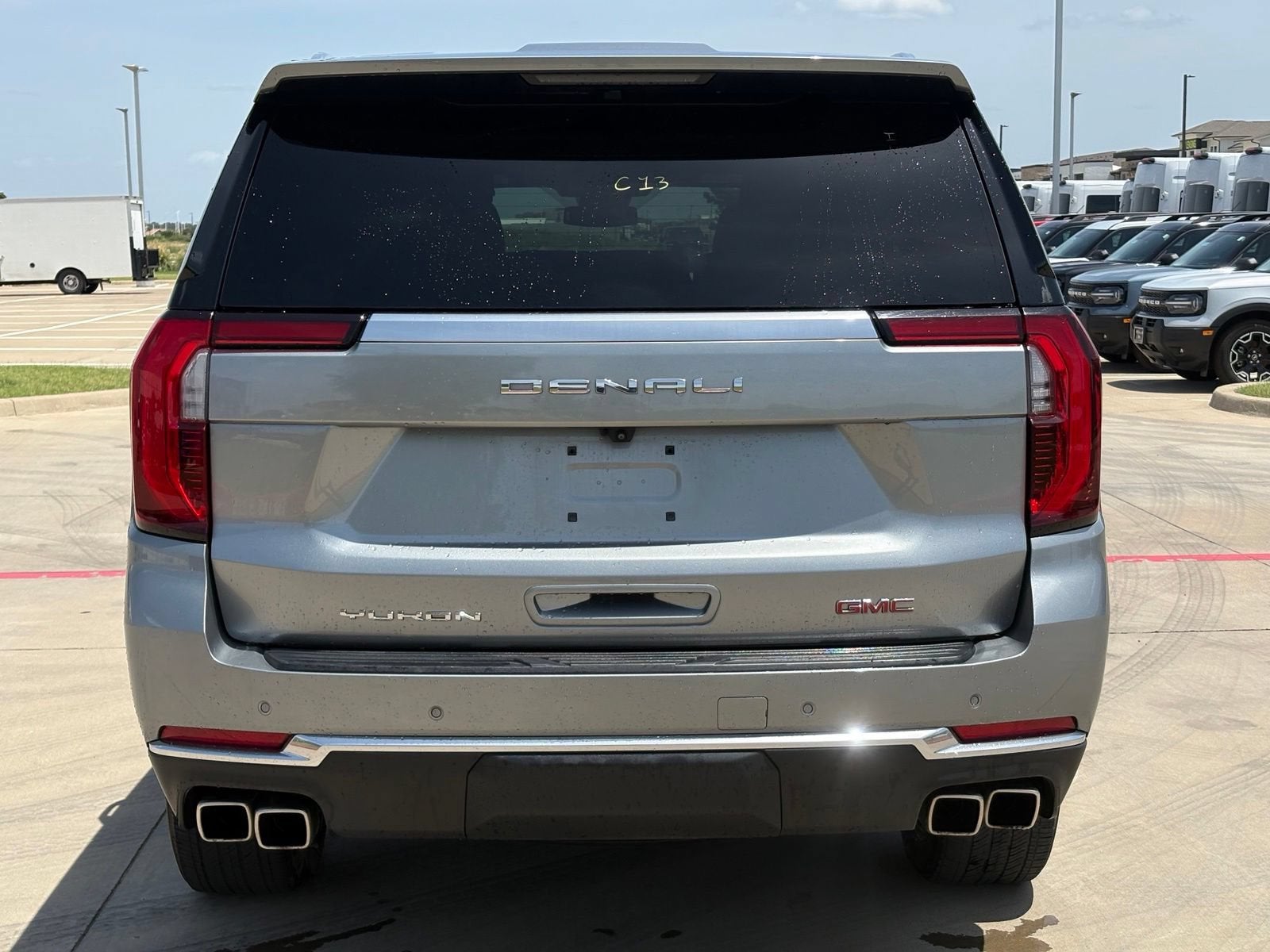 2025 GMC Yukon Denali
