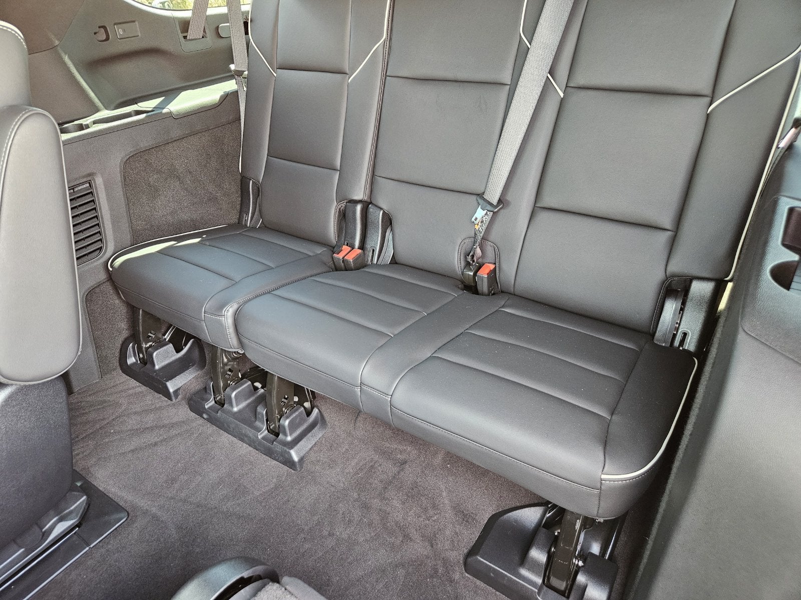 2025 Cadillac Escalade ESV Sport