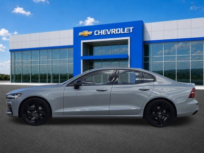 2024 Volvo S60 B5 Plus Dark Theme