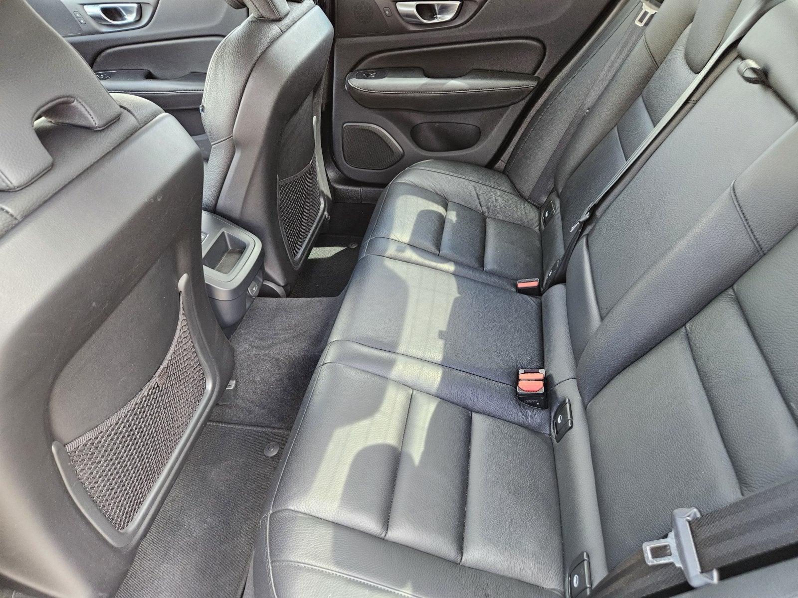 2024 Volvo S60 B5 Plus Dark Theme