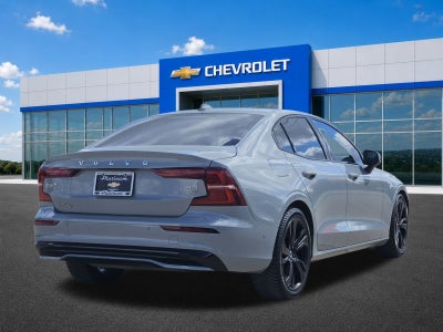 2024 Volvo S60 B5 Plus Dark Theme