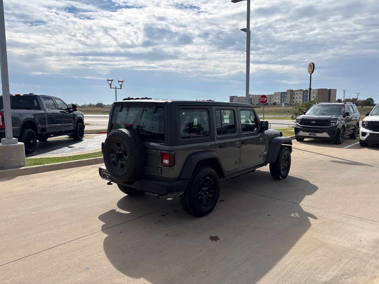 2020 Jeep Wrangler Unlimited Sport